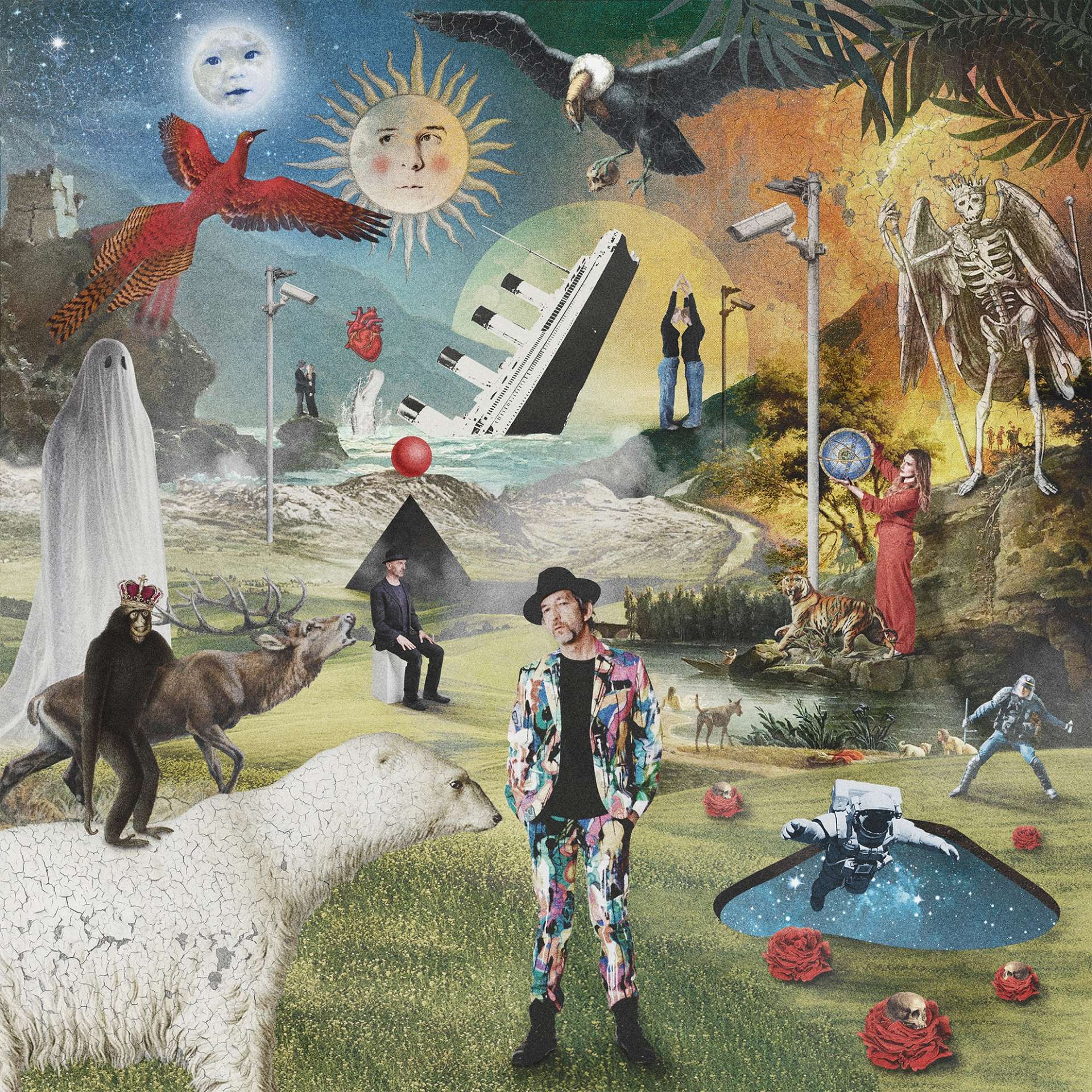 Visuel de la pochette du dernier album de Arthur H. On retrouve l'artiste au milieu d'un décor improbable illustrant tous les titres de son album (Titanic, singe, Phoenix, soleil, cerf...)