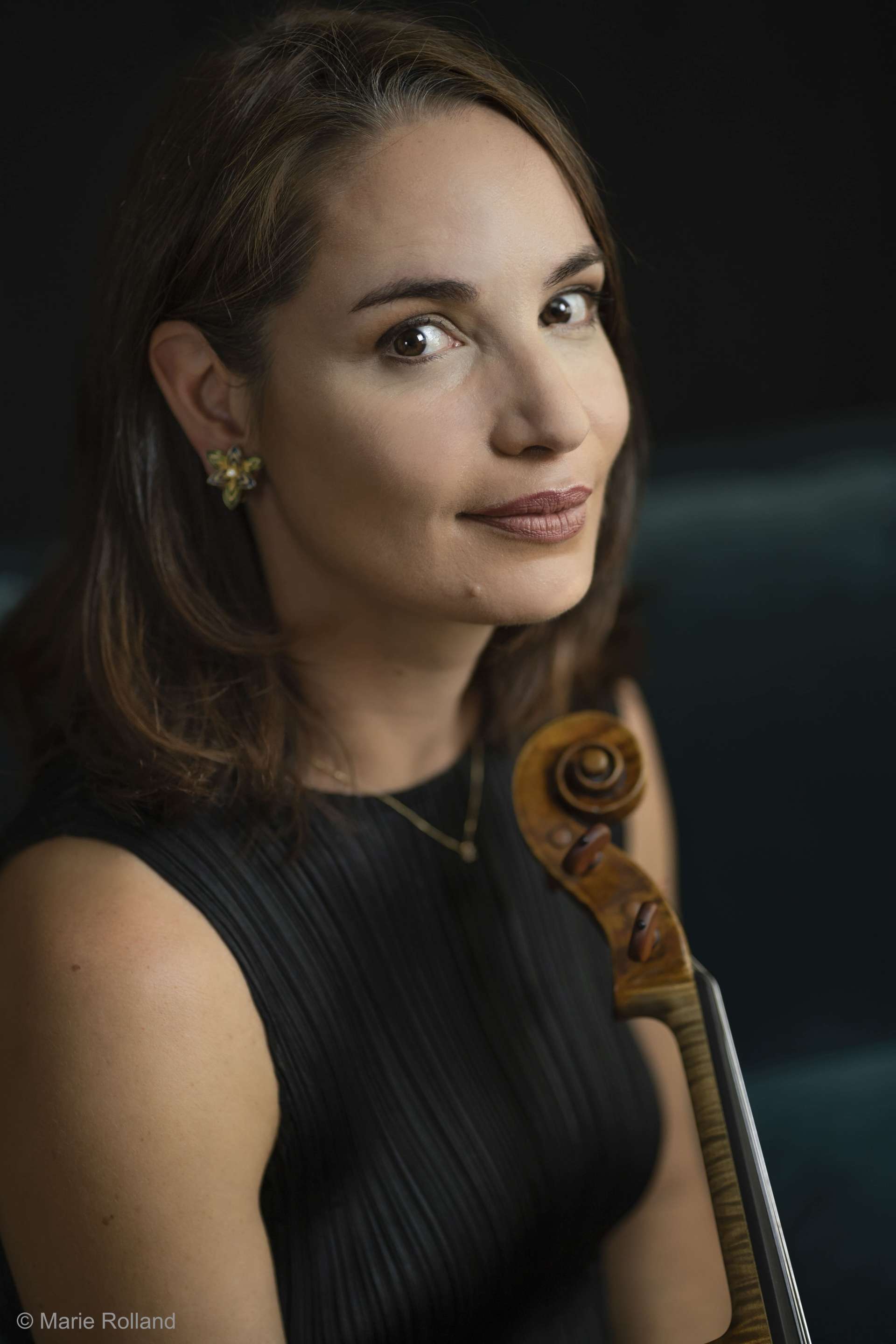 L'altiste Lise Berthaud face à l'objectif