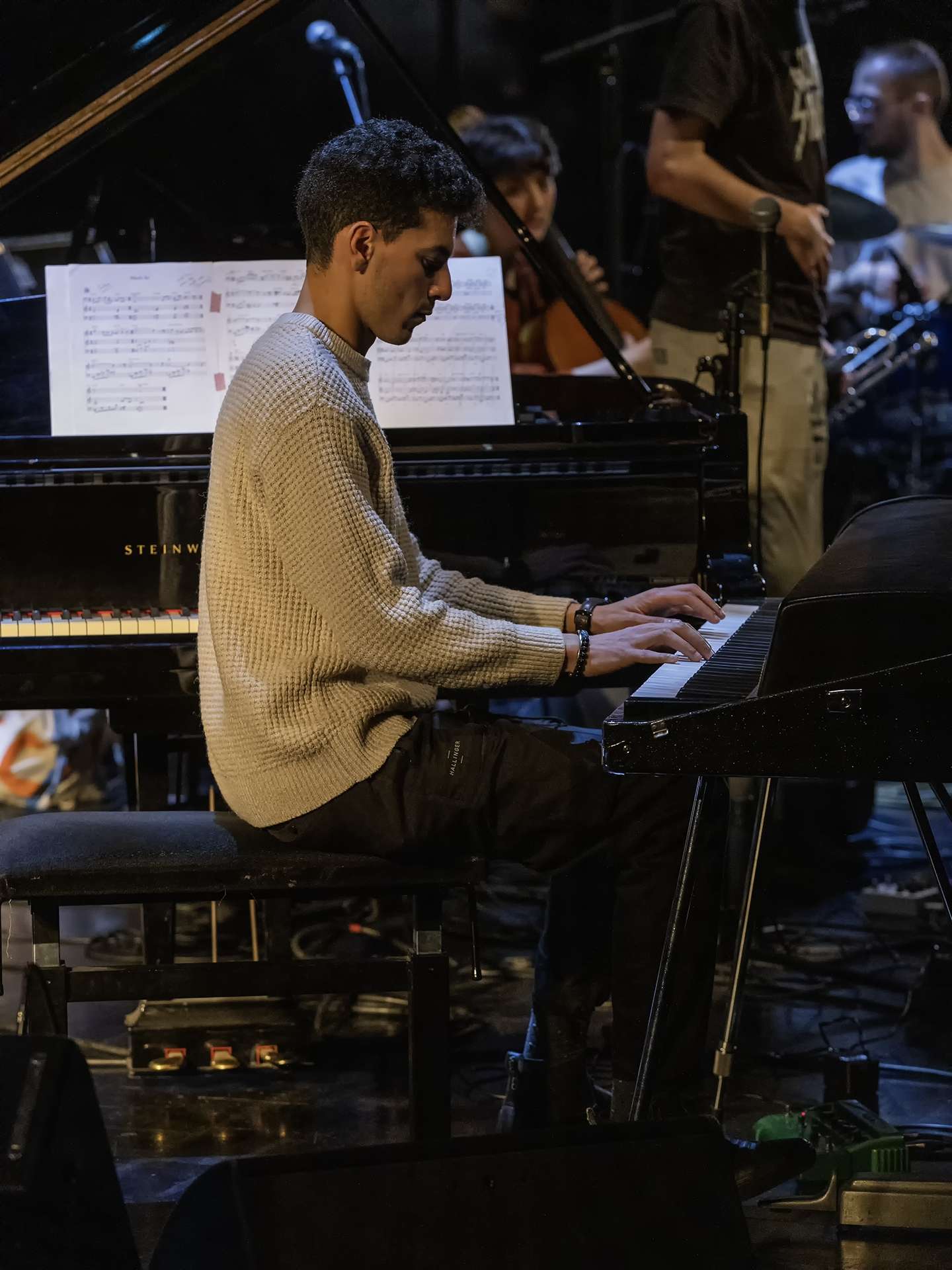 Pianiste pendant les balances.